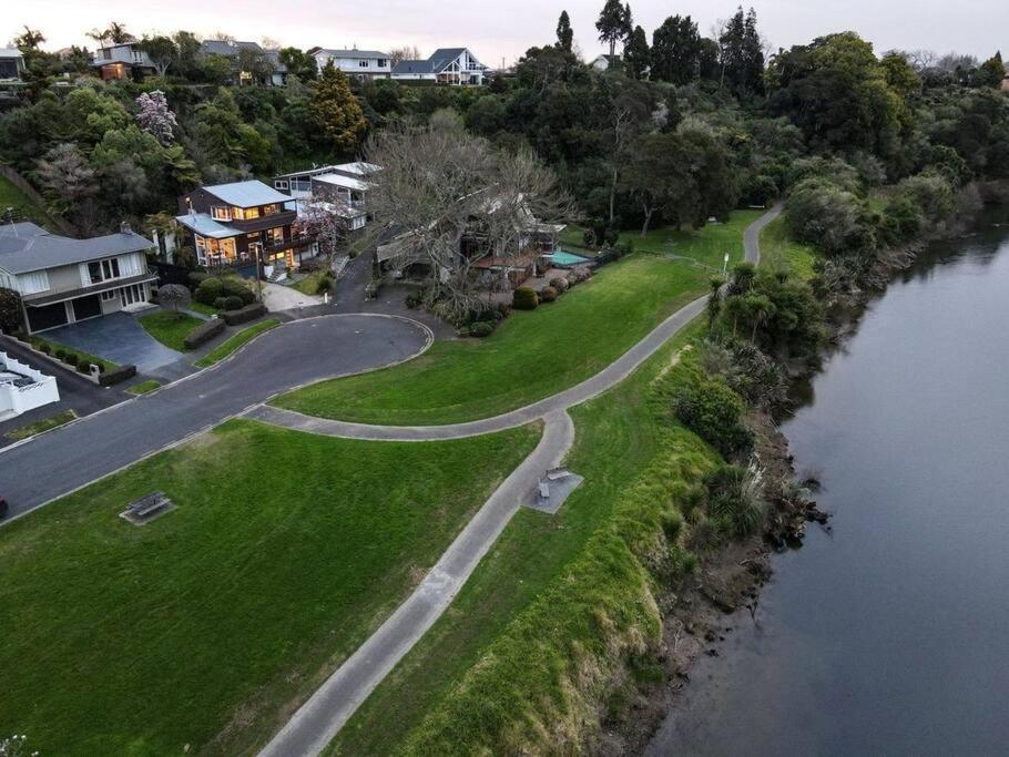 Riverside Apartment Hamilton Dış mekan fotoğraf